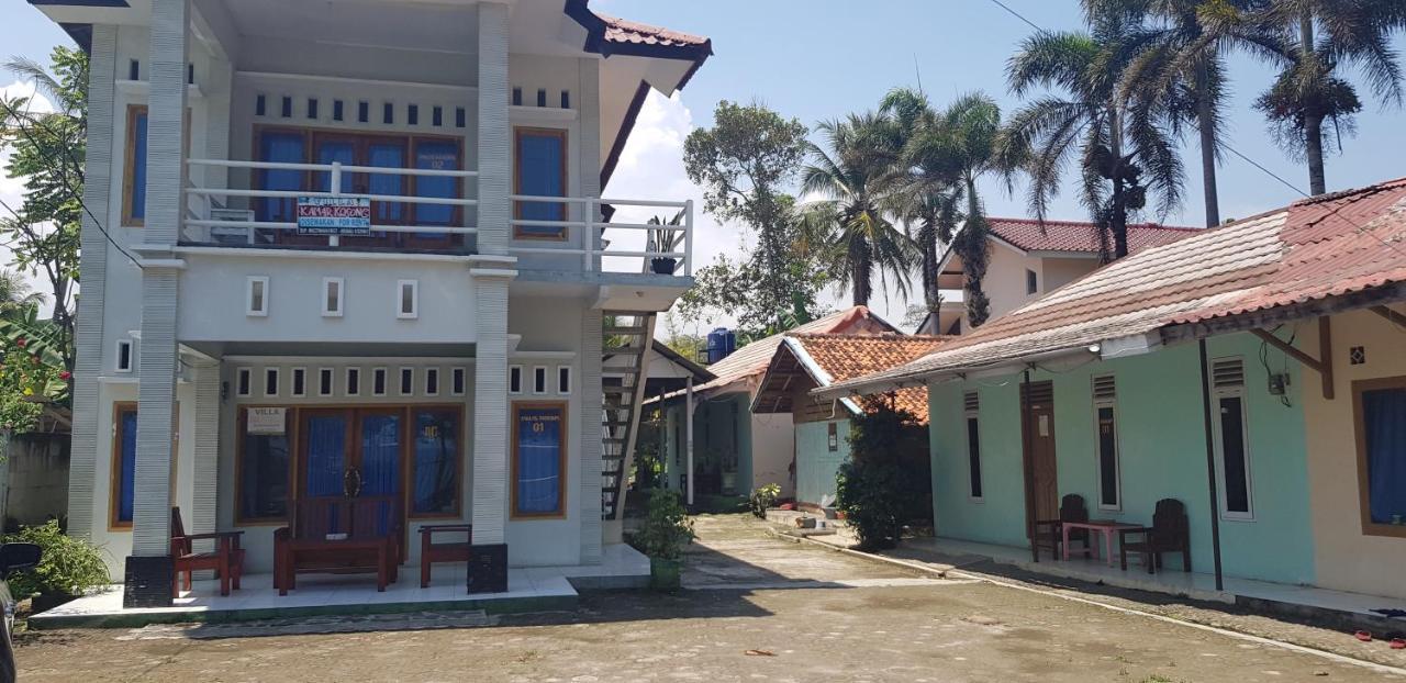 Spot On 90018 Villa Zane Reynold Karanghawu Exterior photo